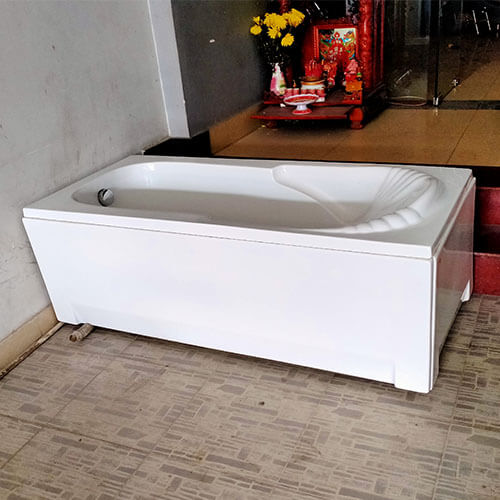 Thu mua bồn cầu chậu rửa lavabo và bồn tắm nằm cũ